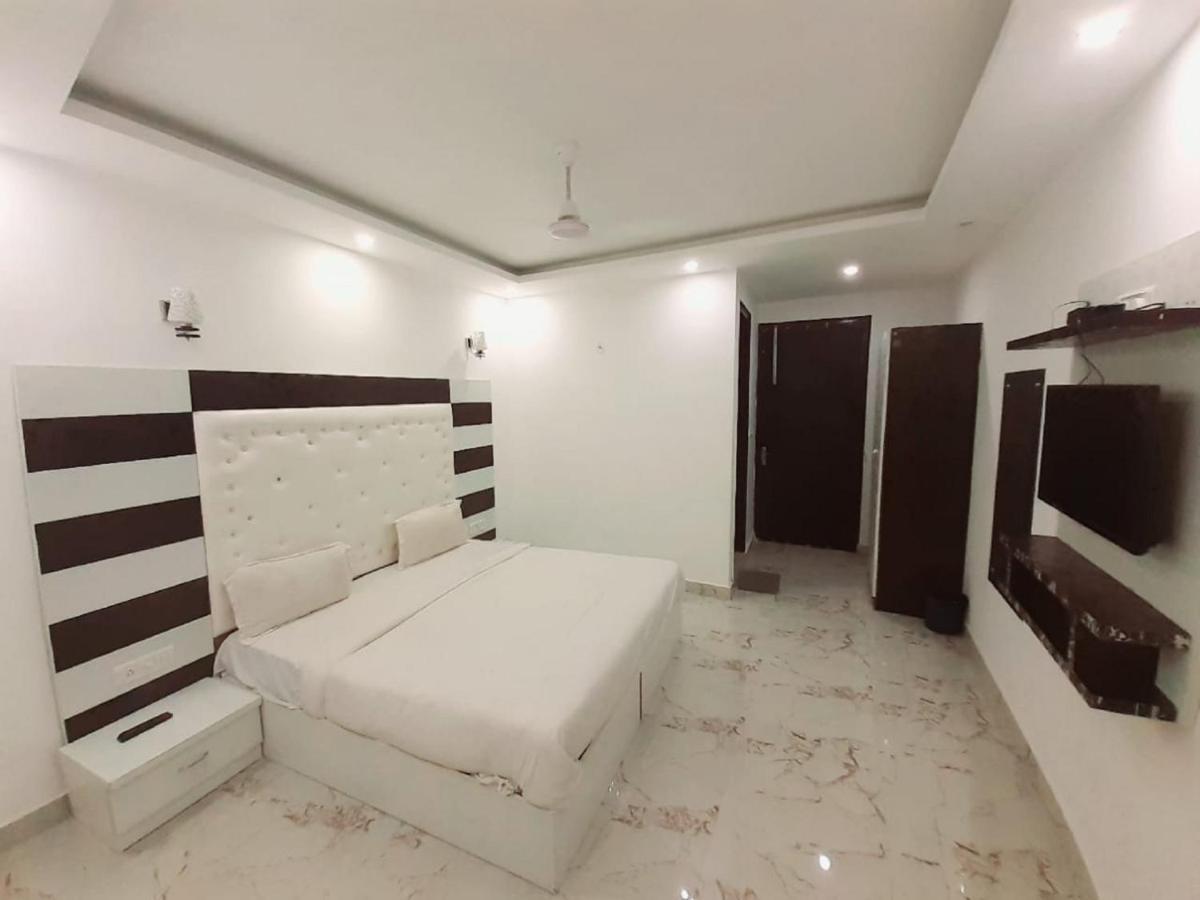 Hotel The Westend Green Nueva Delhi Exterior foto